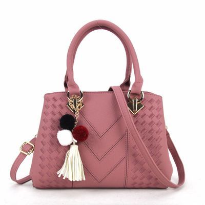 Premium Ladies Crossbody Handbags – Stylish & Luxury Bags for Women